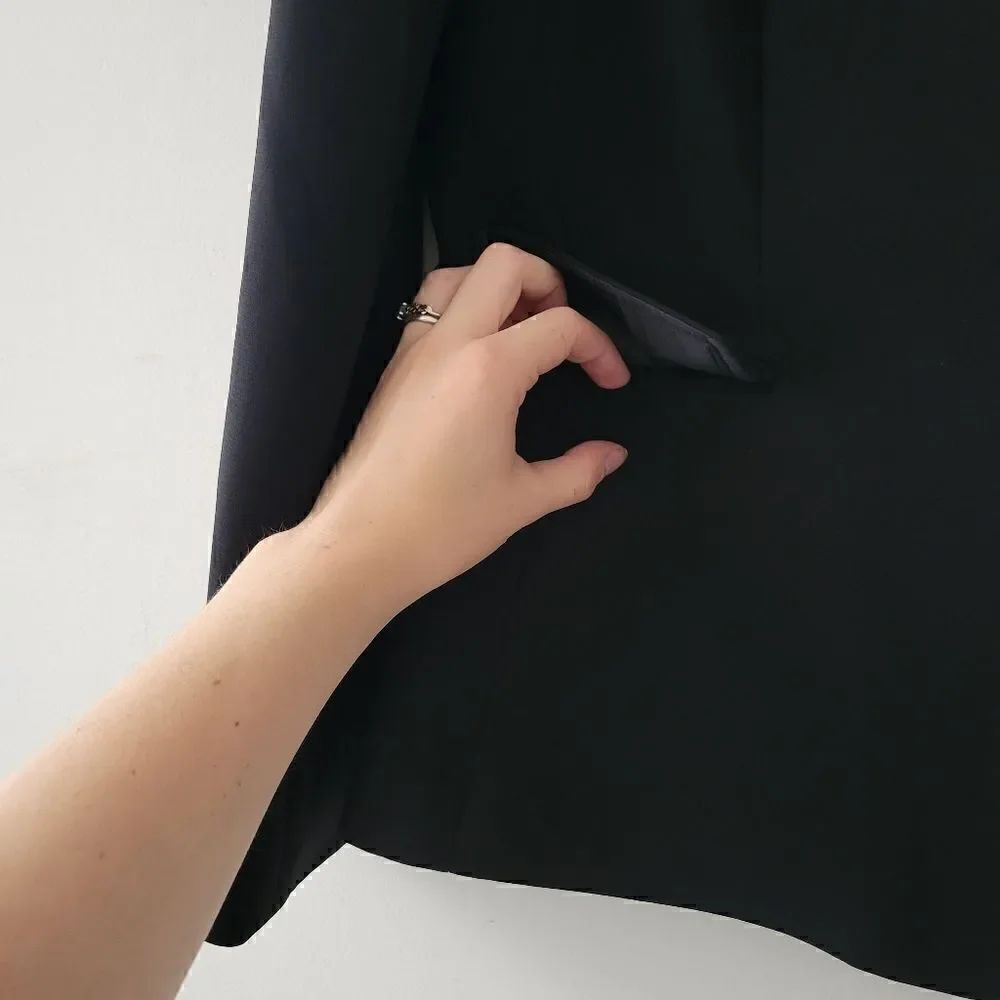 Tahari Black Blazer Jacket Button Front 14 - Picture 3 of 6